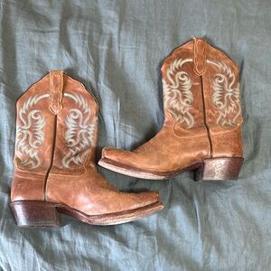 Nocona women’s karma western boots, 10B